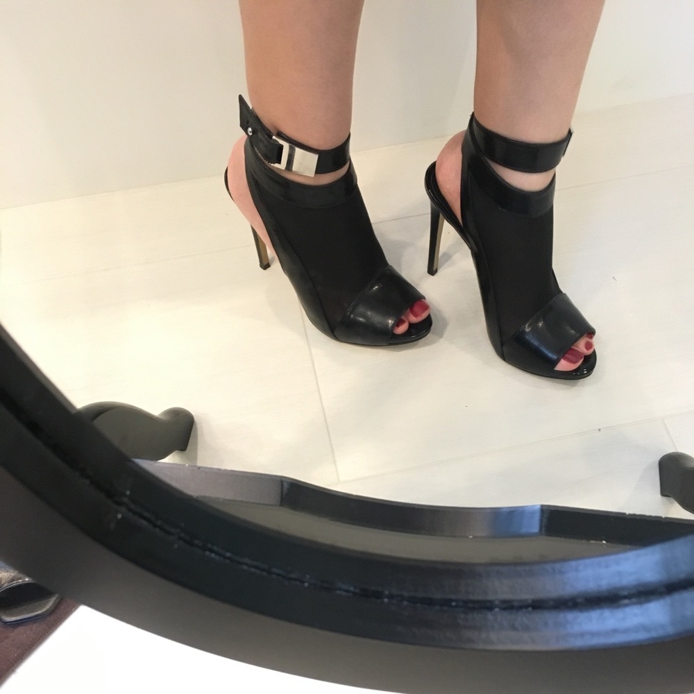 SOLD Guess black leather peep toe